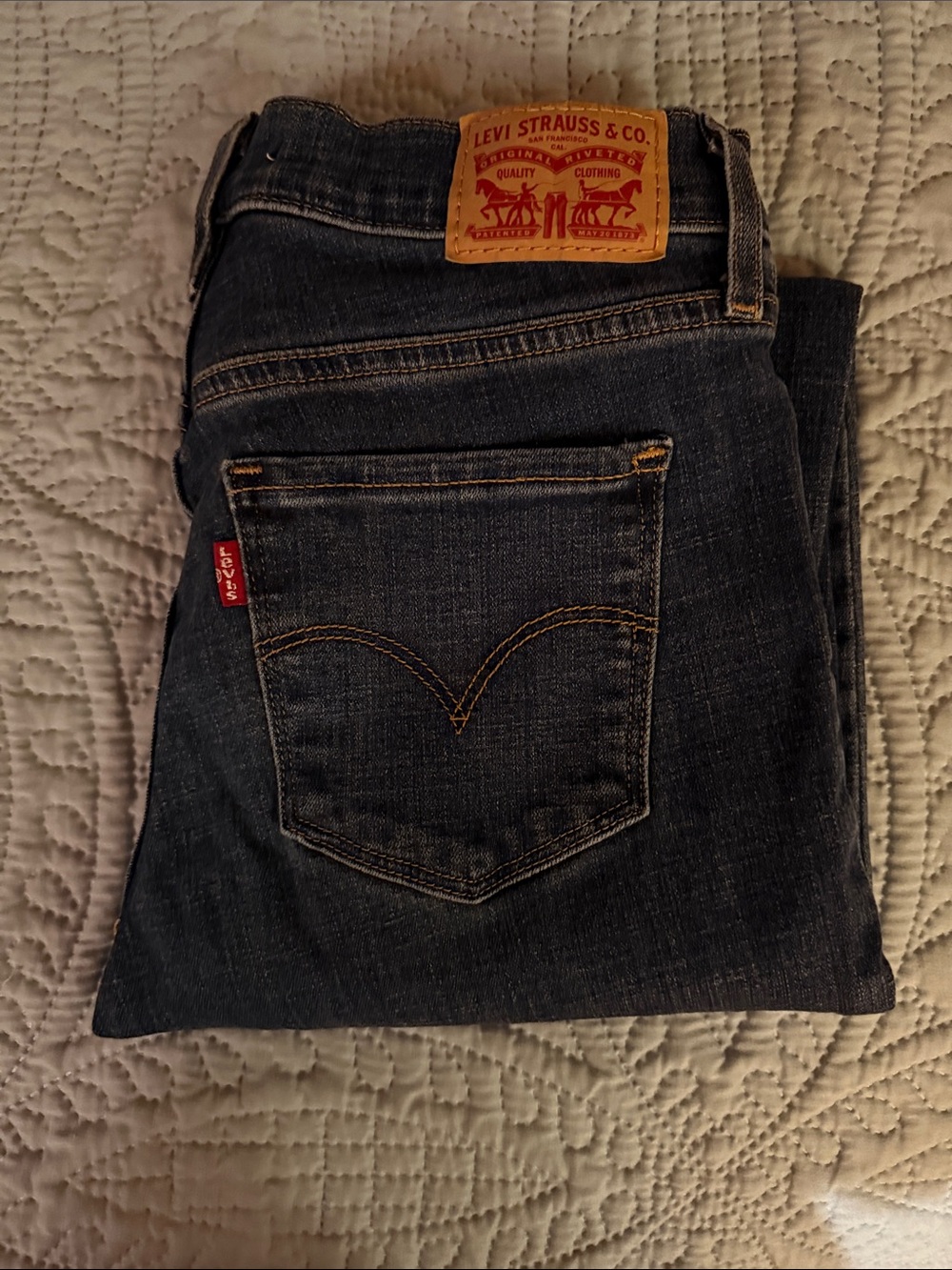 Levi's 311 Skinny Shaping Jeans - Dark Blue Denim with Tan Stitching
